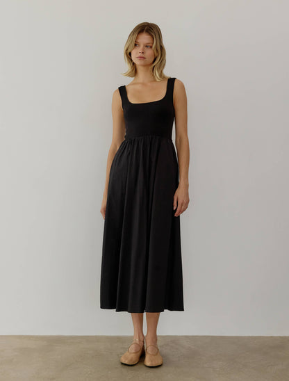 Sleeveless Maxi Dress with Pockets